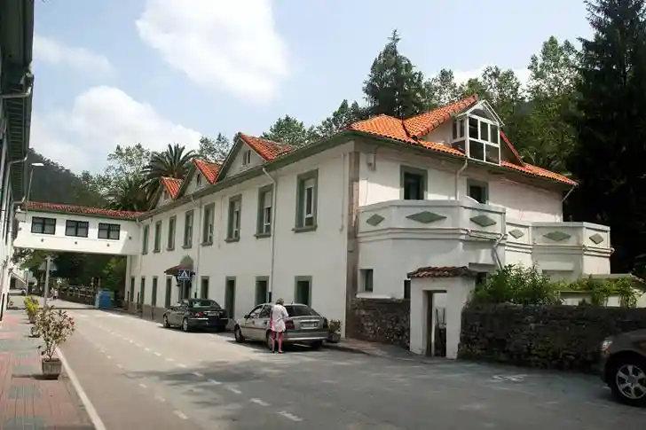 Vista exterior del Balneario Caldas de Besaya