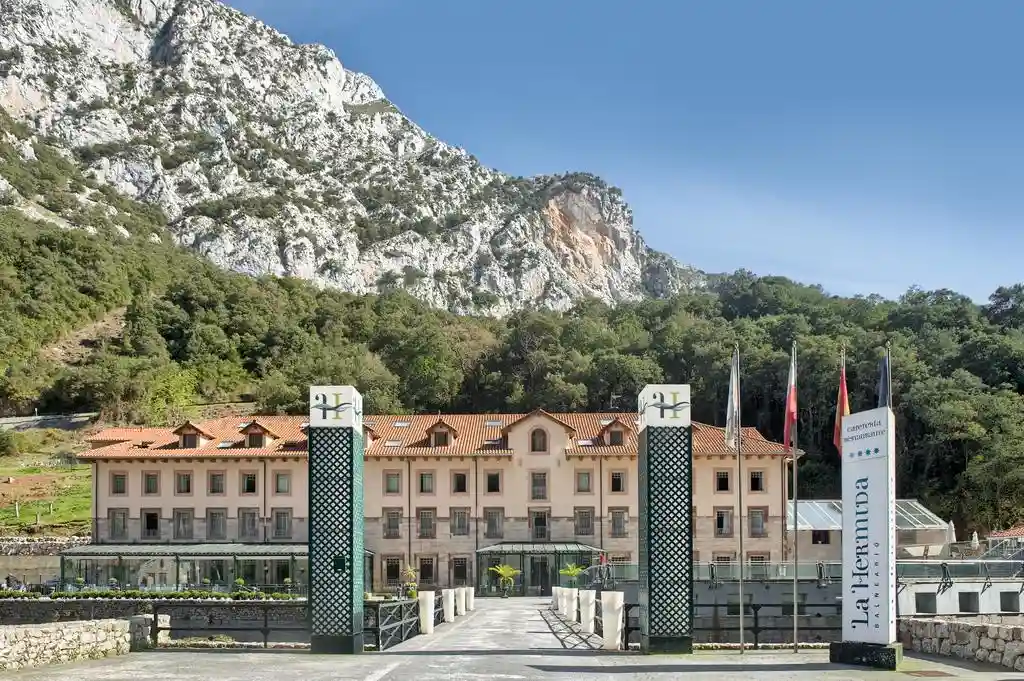 Instalaciones del Balneario La Hermida