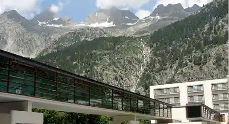 Entorno montañoso del Valle de Tena
