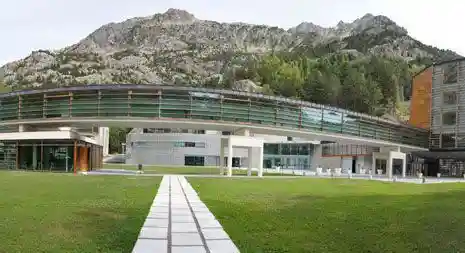 Complejo hotelero y termal