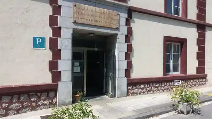 Piscinas termales del balneario
